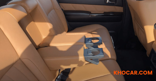nissan-patrol-super-safari-seats